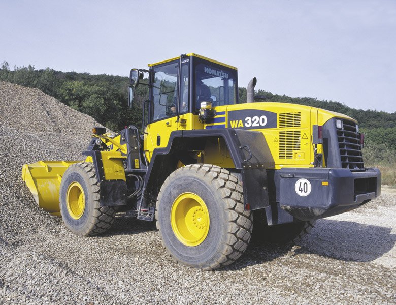 Komatsu WA320-5