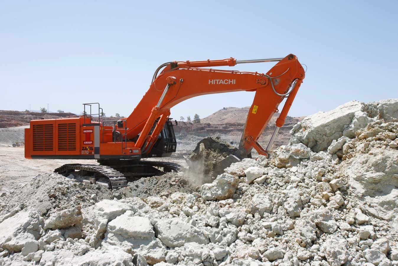 Excavator Hitachi ZX870R-3