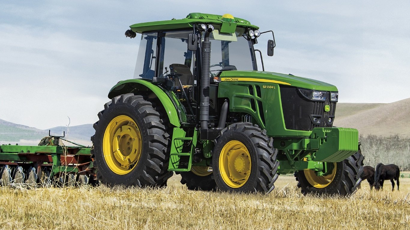 Traktor John Deere 1020S