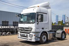 Mercedes Benz 1844 L 4x2