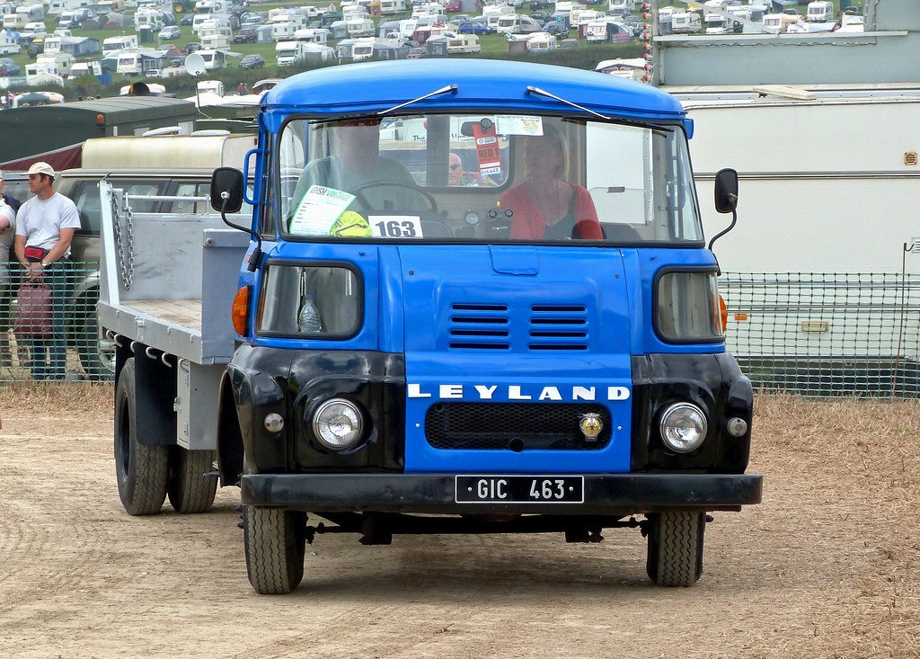 Lastwagen Leyland 19.34