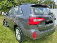 Kia SORENTO 2.4 2WD A/T VAN
