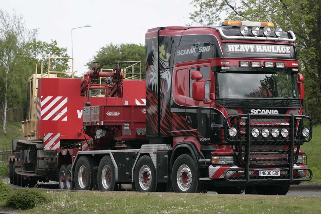 Scania 12L-8X4