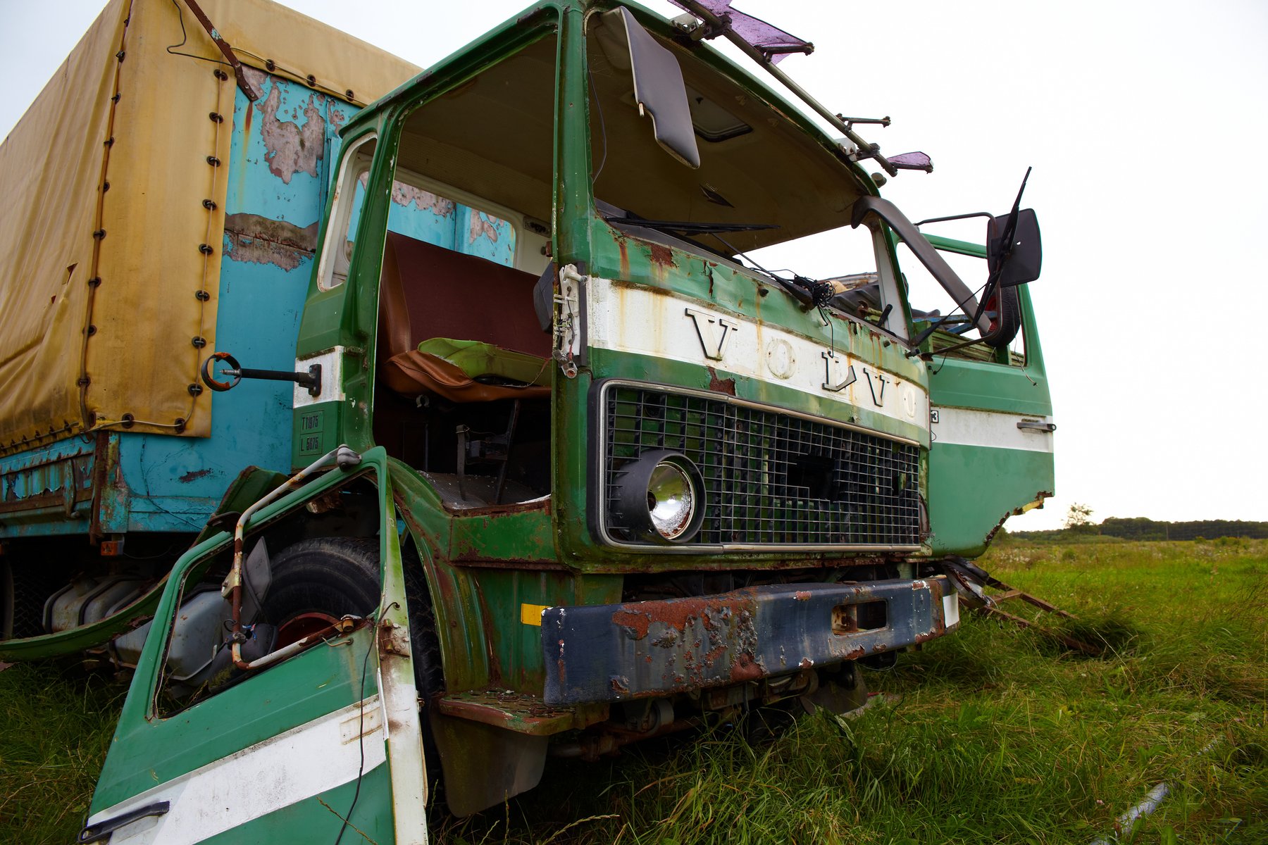 Truck Volvo F613
