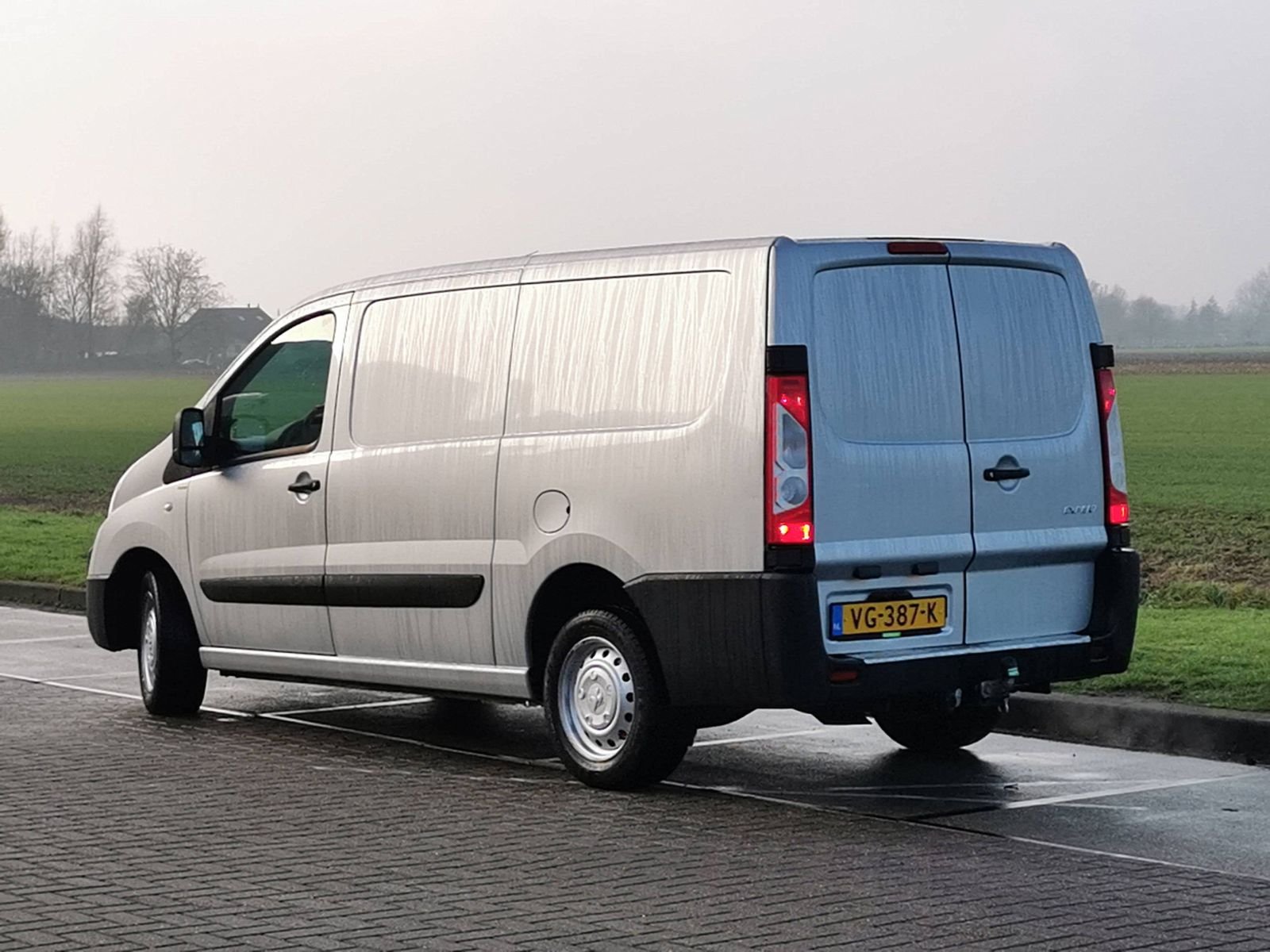 Van Peugeot EXPERT 230L 2.0HDI 80KW DC