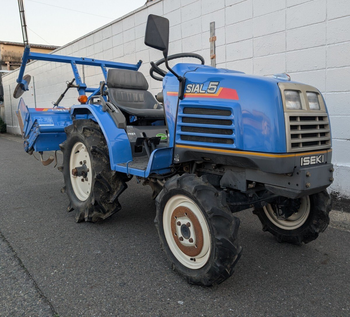 Tractor Iseki TF 5F