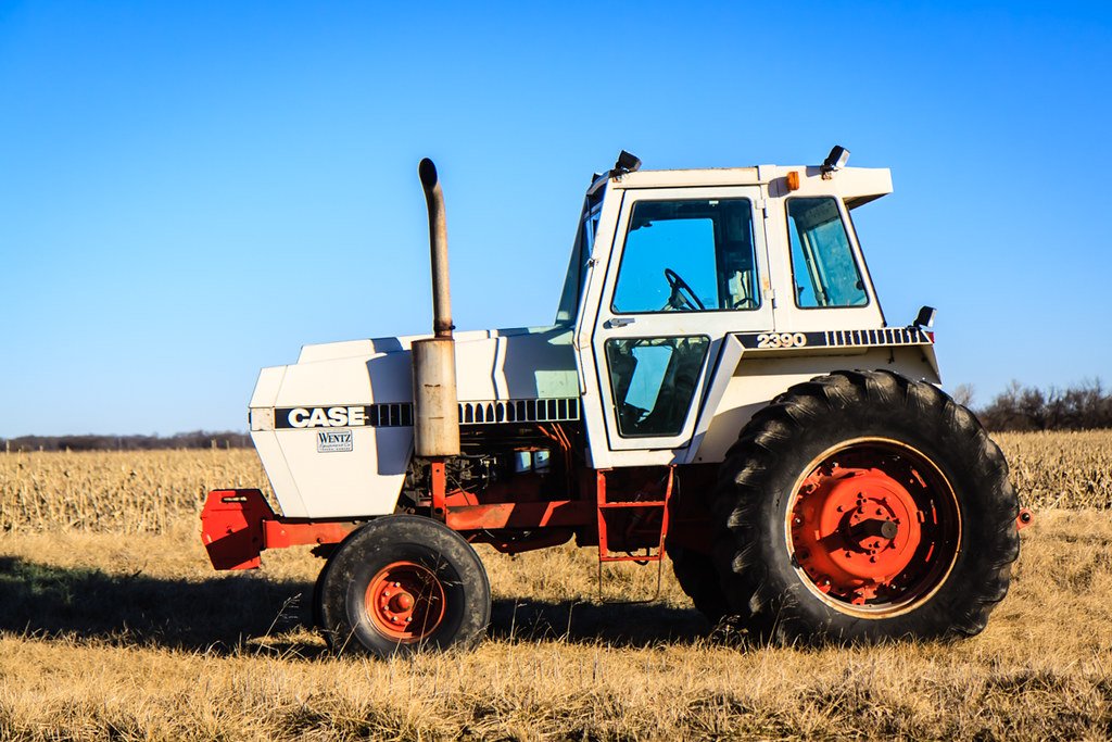 Traktor Case 2390