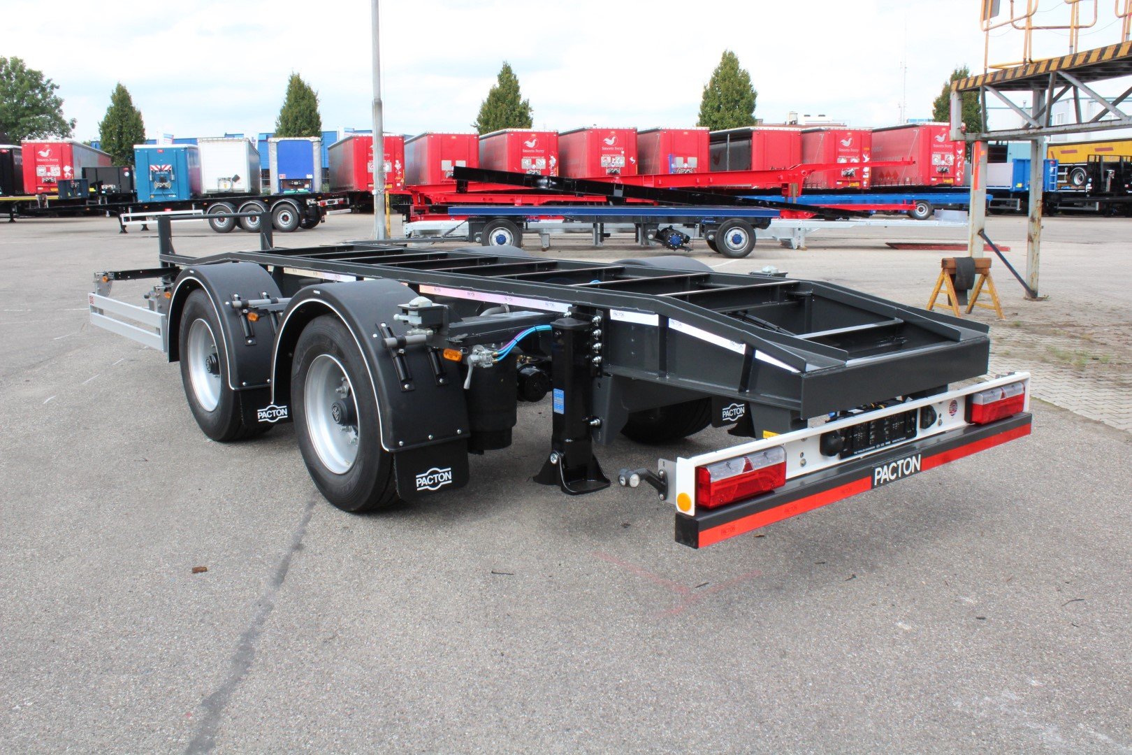 Trailer Pacton Trailers MXA218
