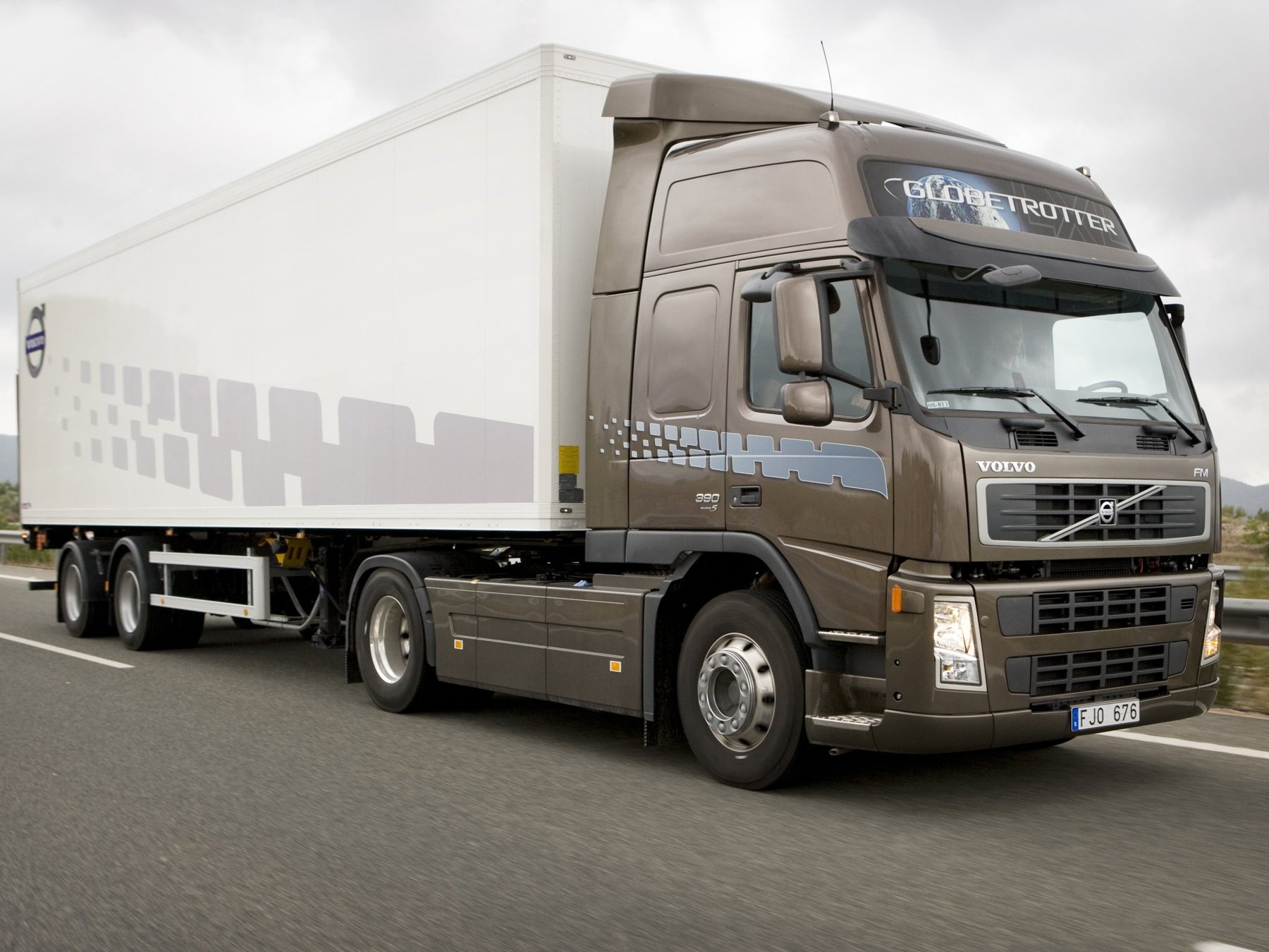 Lastwagen Volvo FM 390 4X2