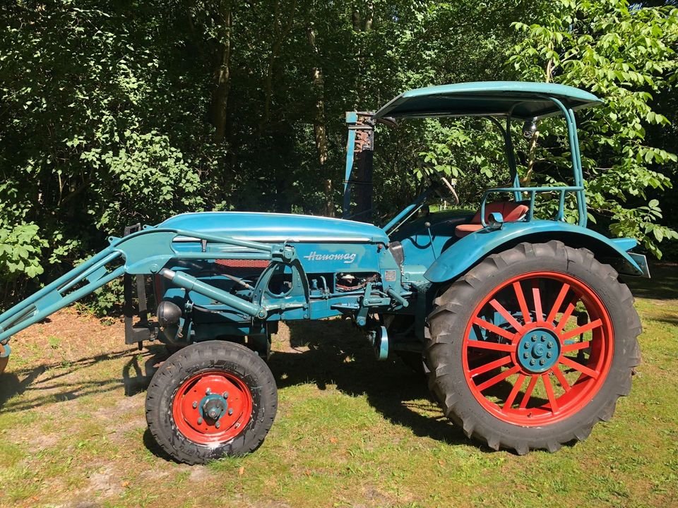 Traktor Hanomag C 218