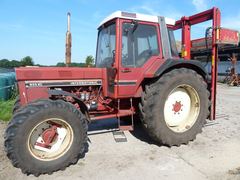 International Harvester 955 XL