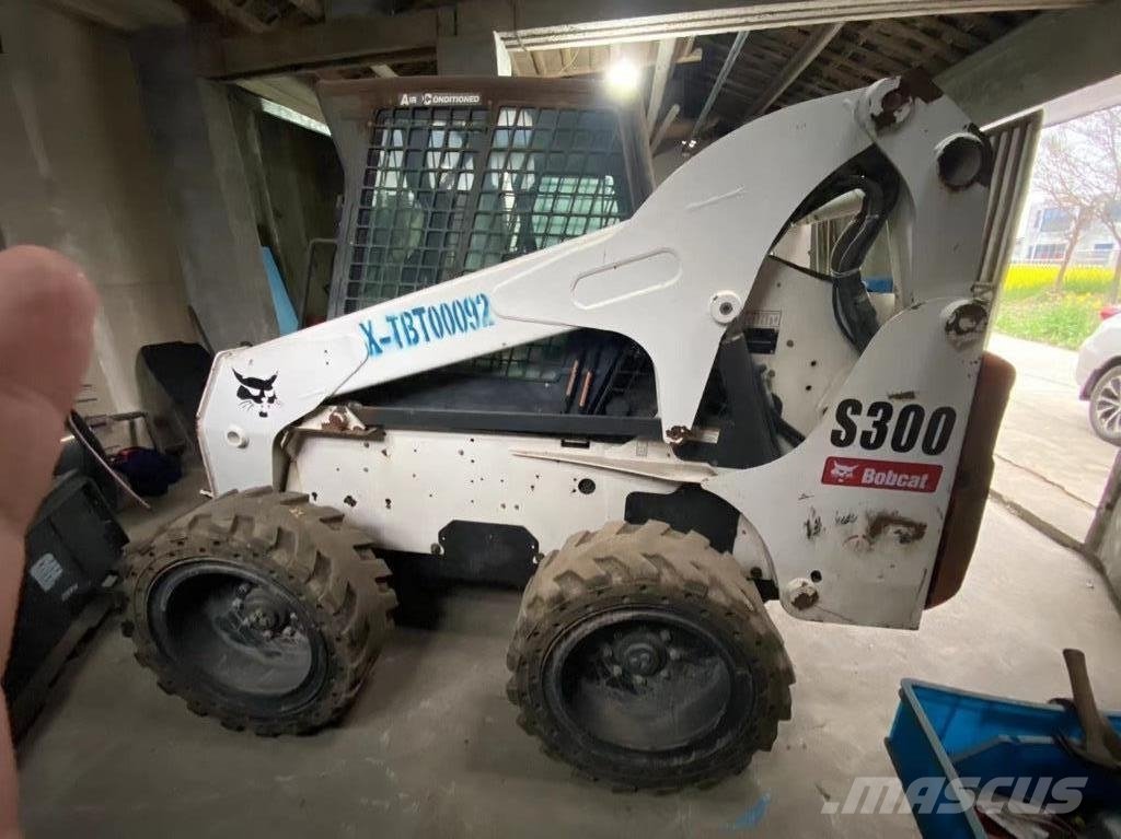 Bobcat S330