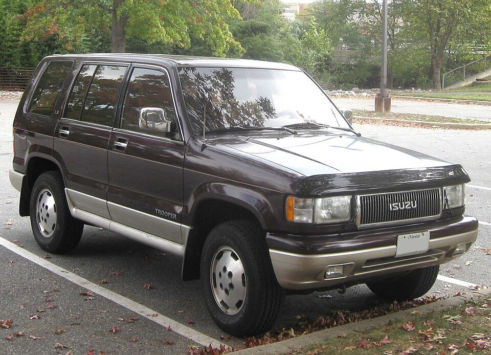Van Isuzu TROOPER TD-H
