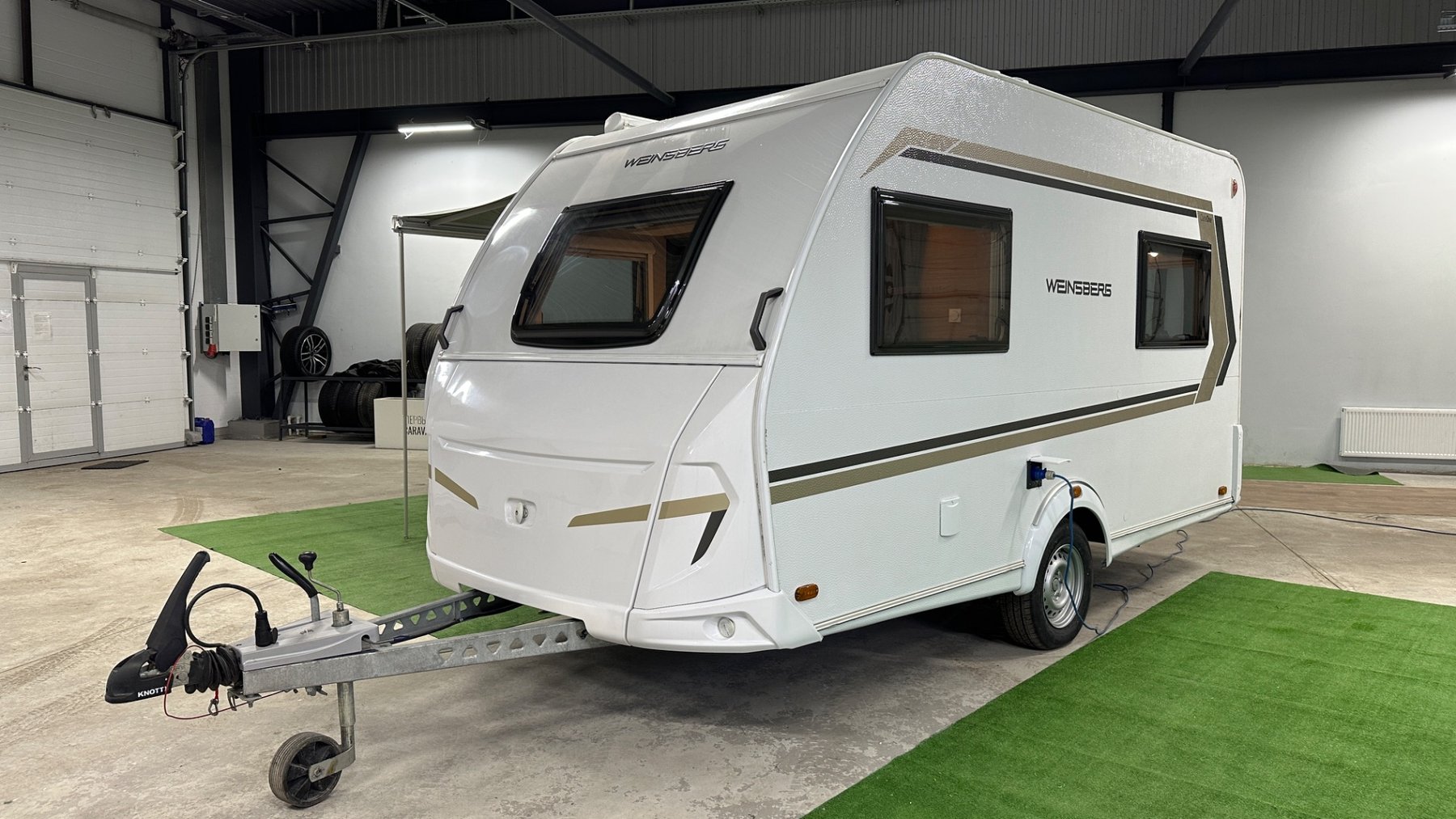 Przyczepy samochodowe do 3,5 t WEINSBERG CaraOne 390QD