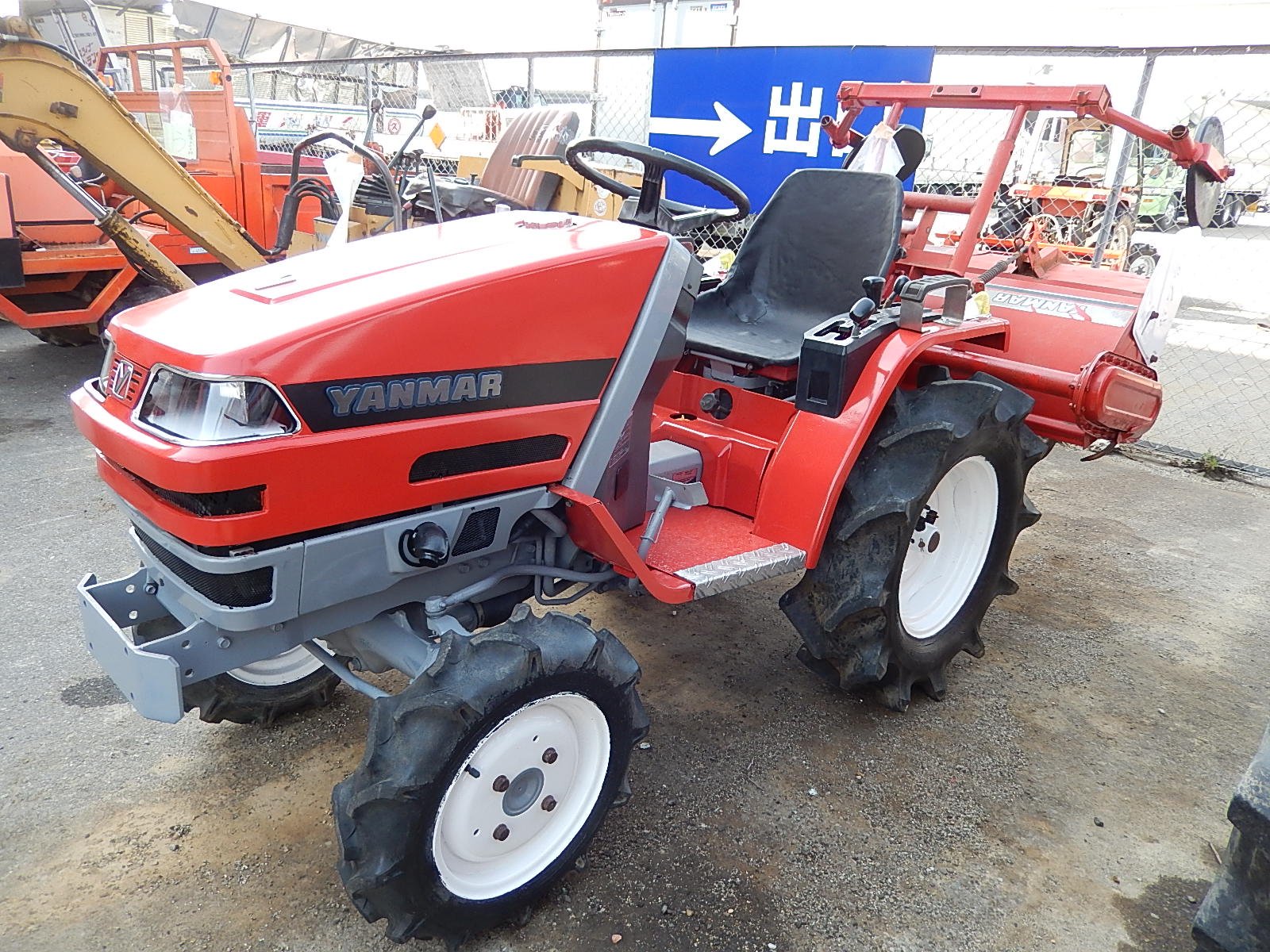 Tractor Yanmar KE-2D