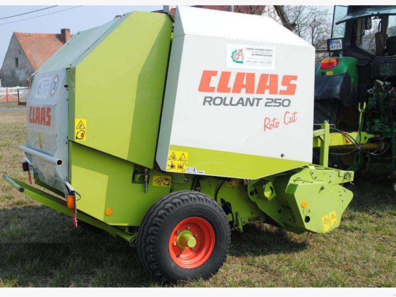 CLAAS Rollant 250 RC