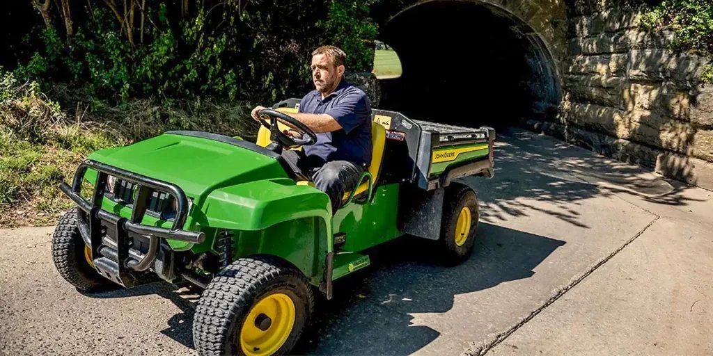 Tractor John Deere GATOR 4X2