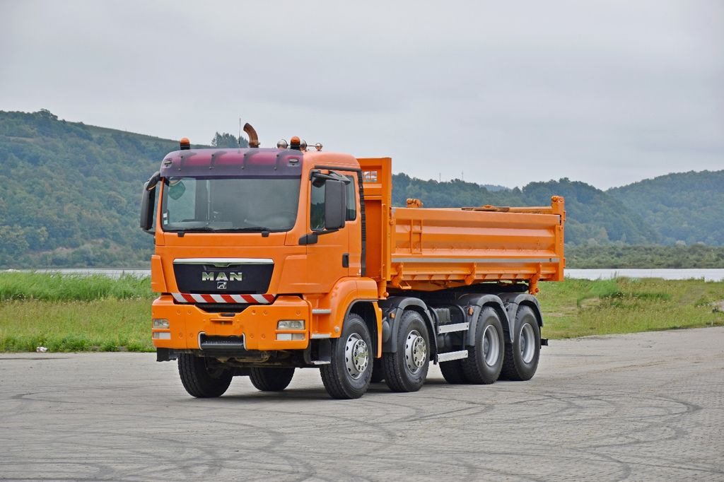 Truck MAN TGS 37.440 8X4 BB