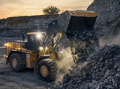 John Deere 824K Z-Bar