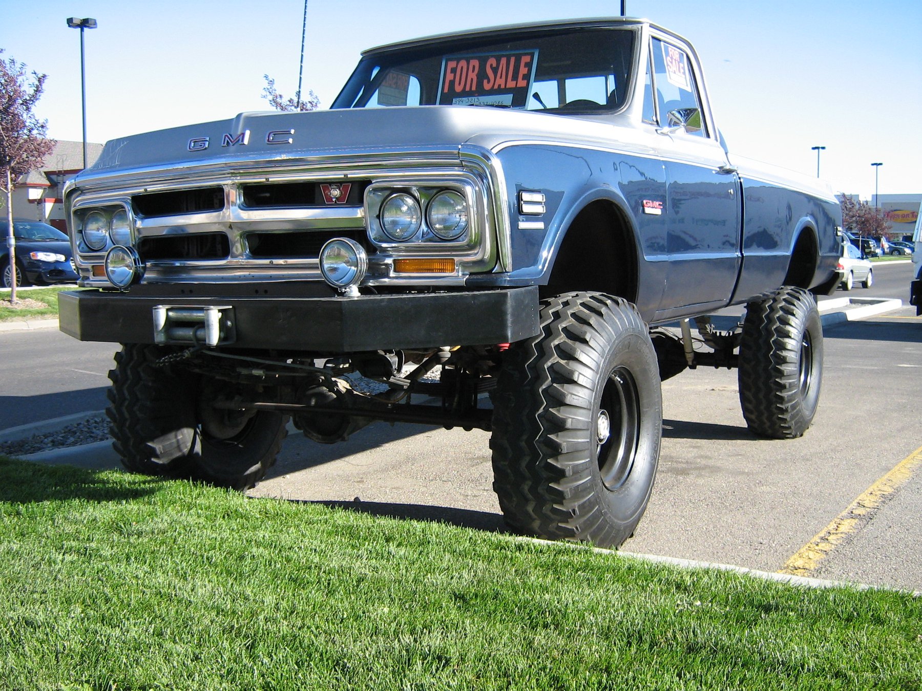 Truck GMC 30 SCOTTSDALE TRUCK