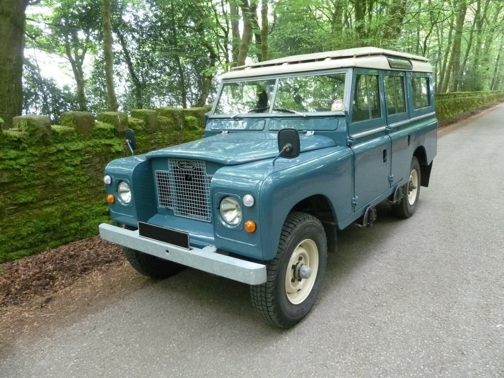 Van Land Rover 109 STATIONWAGON