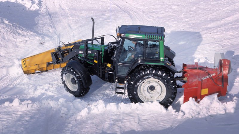Tractor Valtra X-120 City
