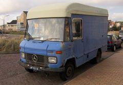 Mercedes Benz 406