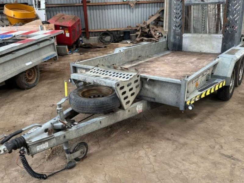 Car trailers up to 3.5 t BRIAN JAMES TRA A 200