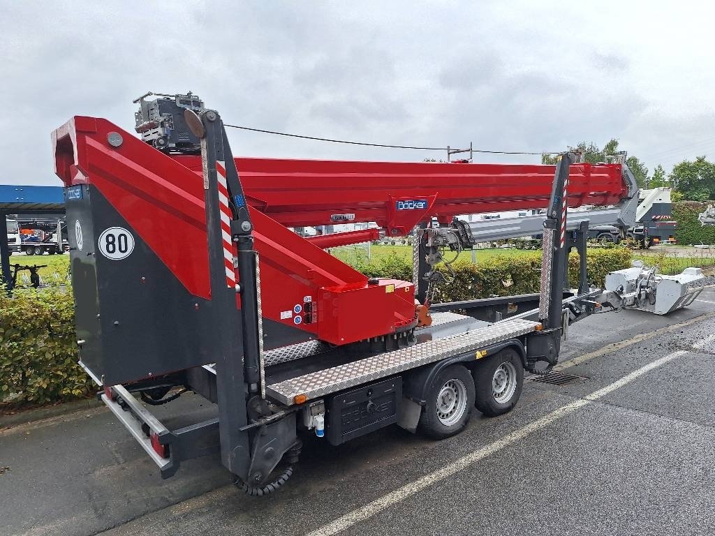 Boecker HD 34