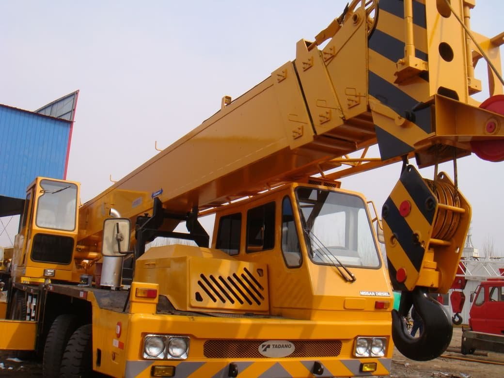 Mobile & rough terrain cranes Tadano TT600XL
