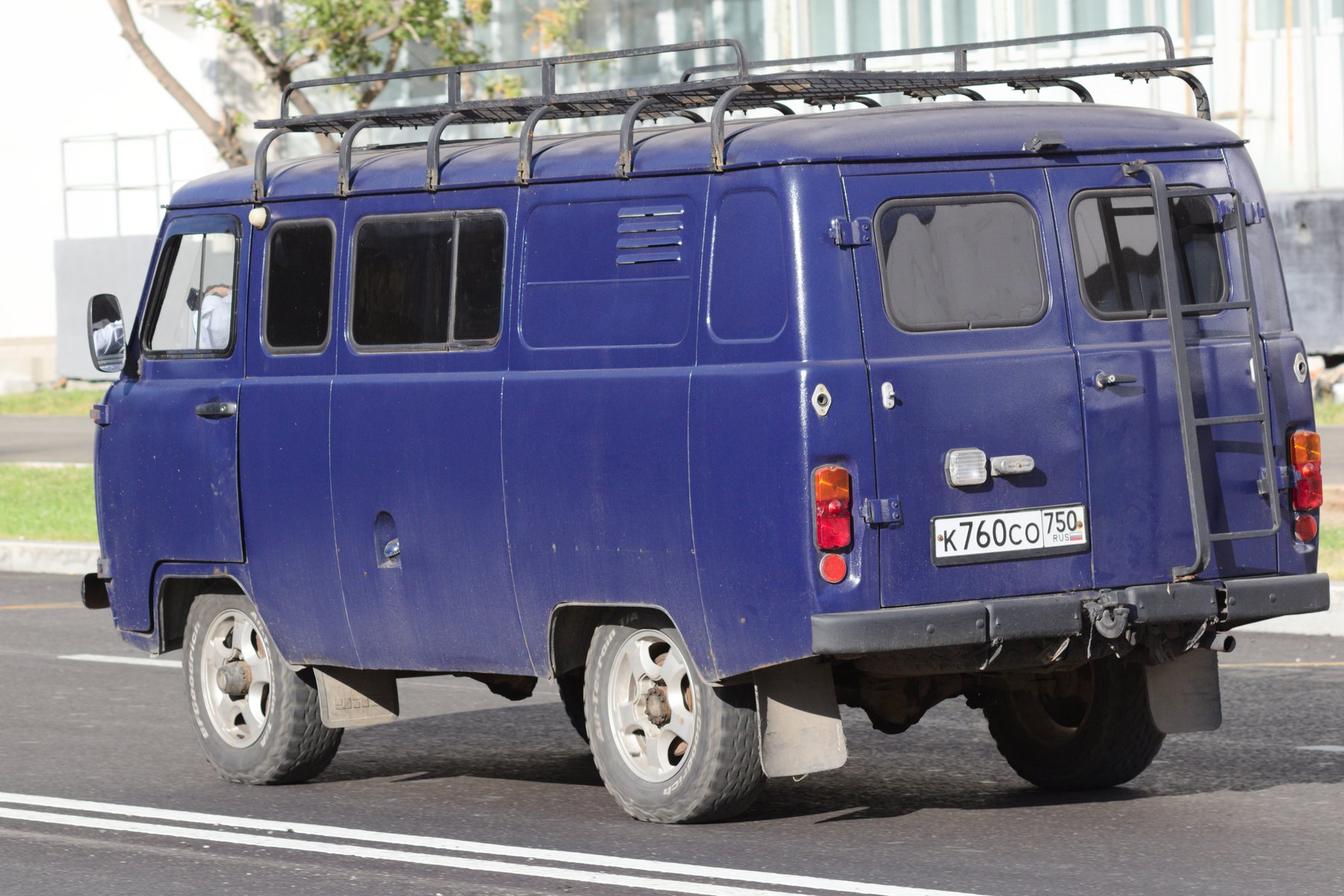 Uaz 3962