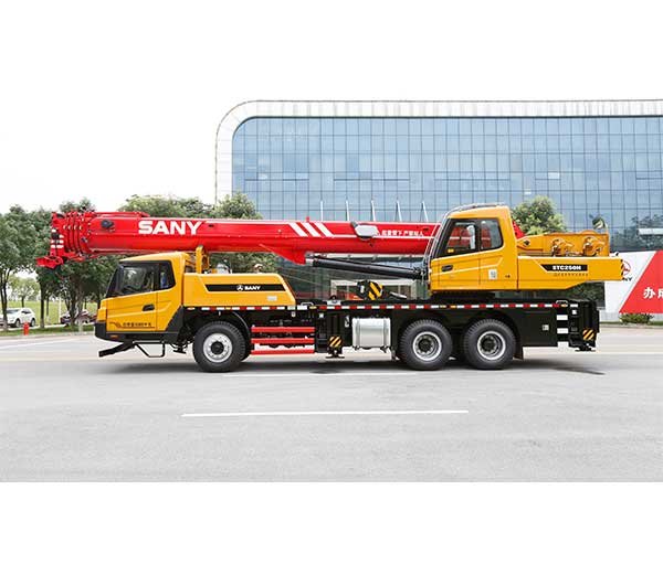 Mobile & rough terrain cranes Sany STC250H