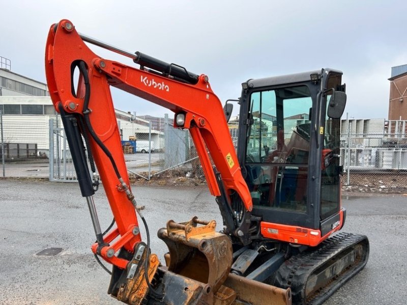 Kubota U27-4G