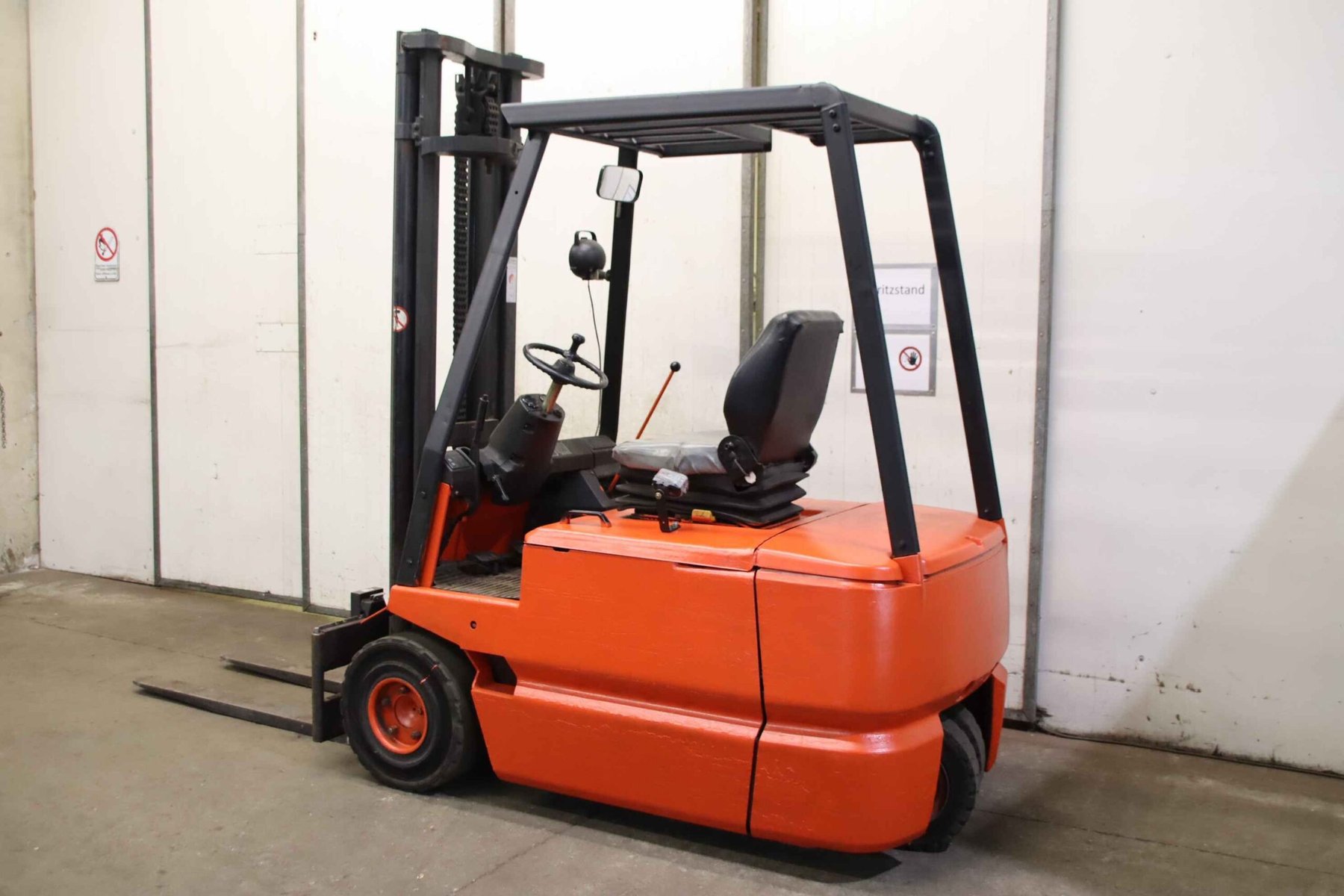 Wózki elektryczne Bt CBE 16F