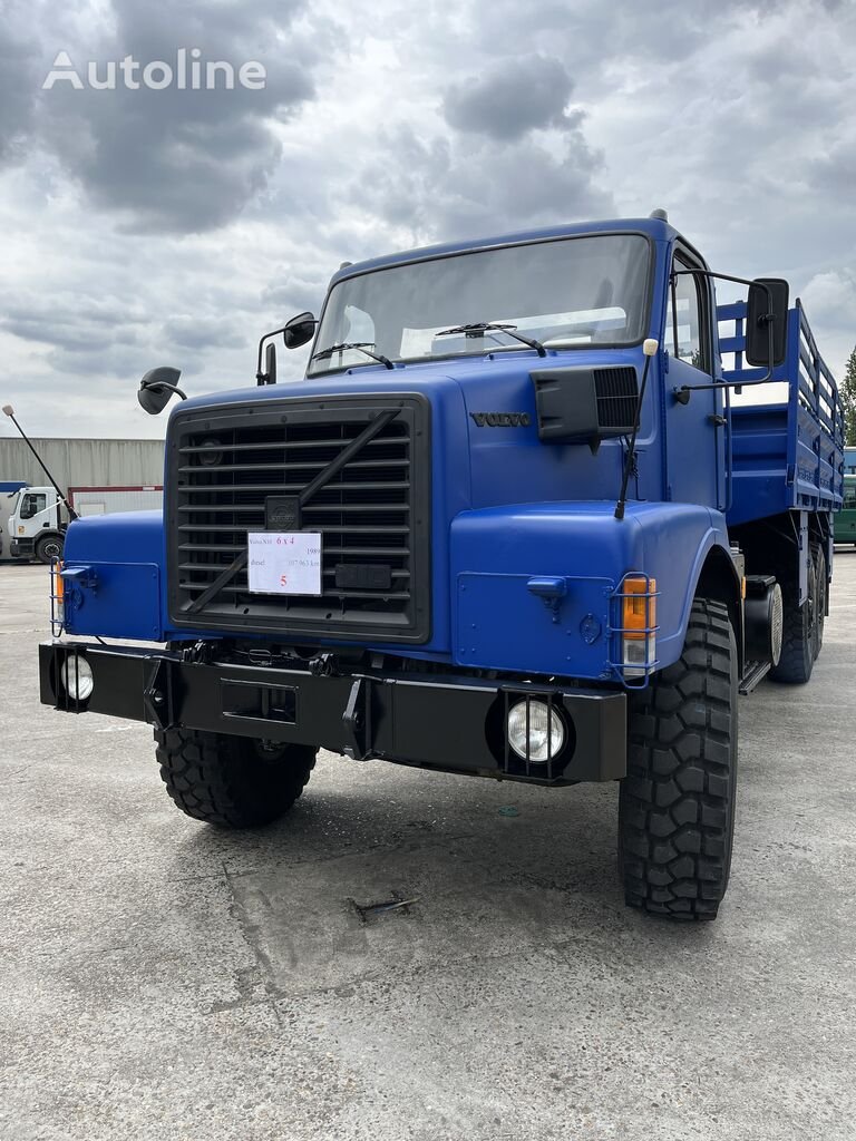 Samochód ciężarowy Volvo 10-62R-6X2