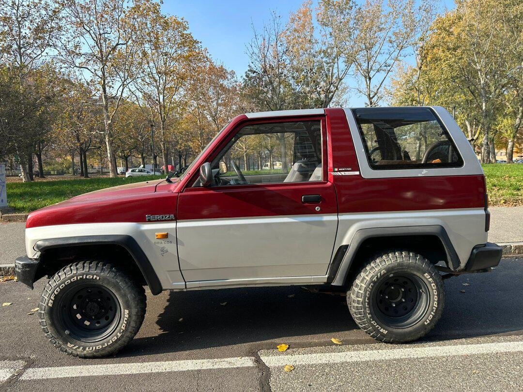 Van Daihatsu FEROZA RESINTOP