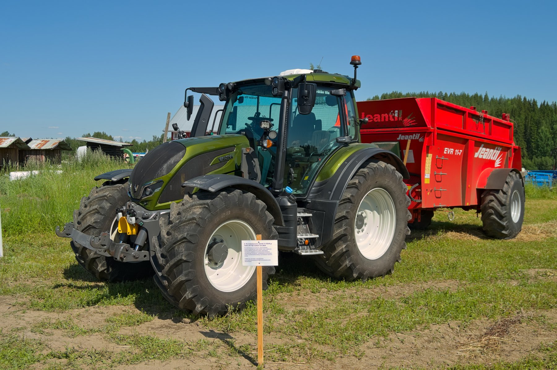 Valtra N175