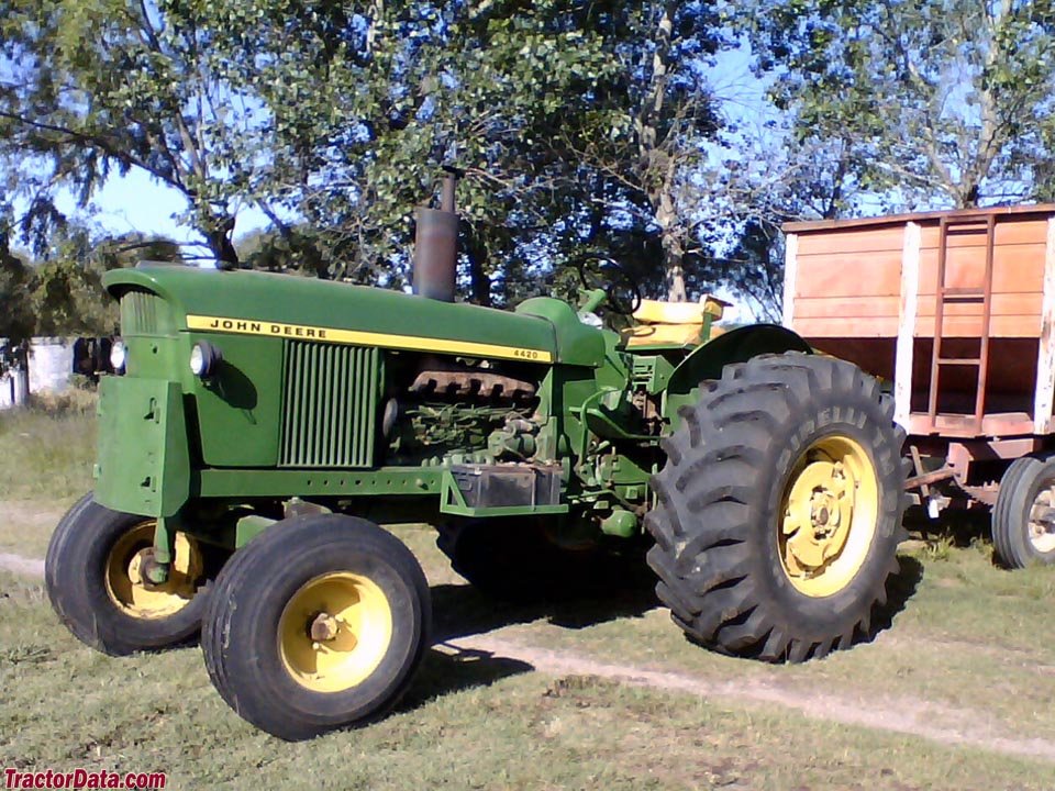 Tractor John Deere 4420