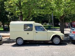 Citroën DYANA 6 400