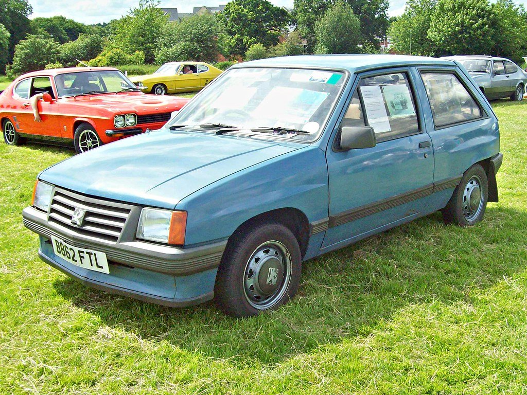 Van Vauxhall GF 97300