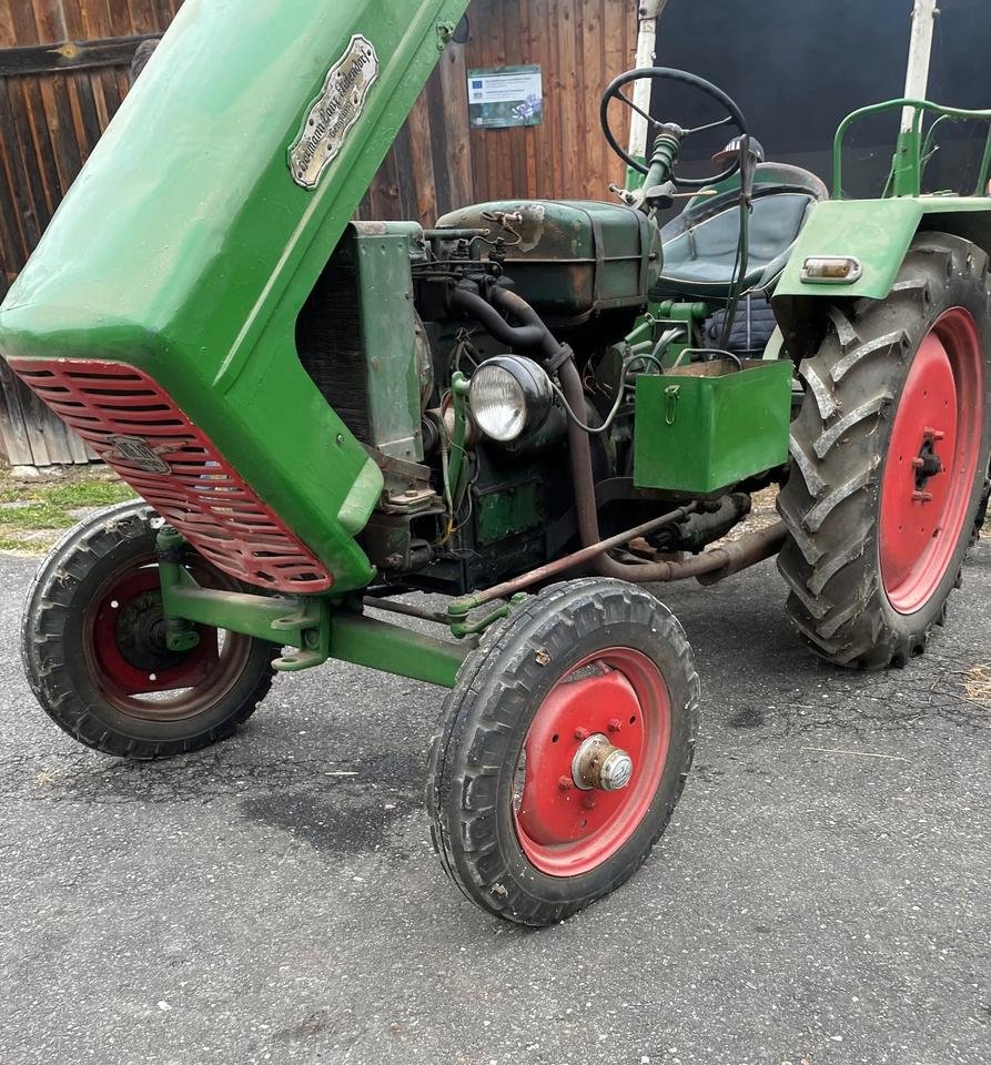 Traktor Hela D 37