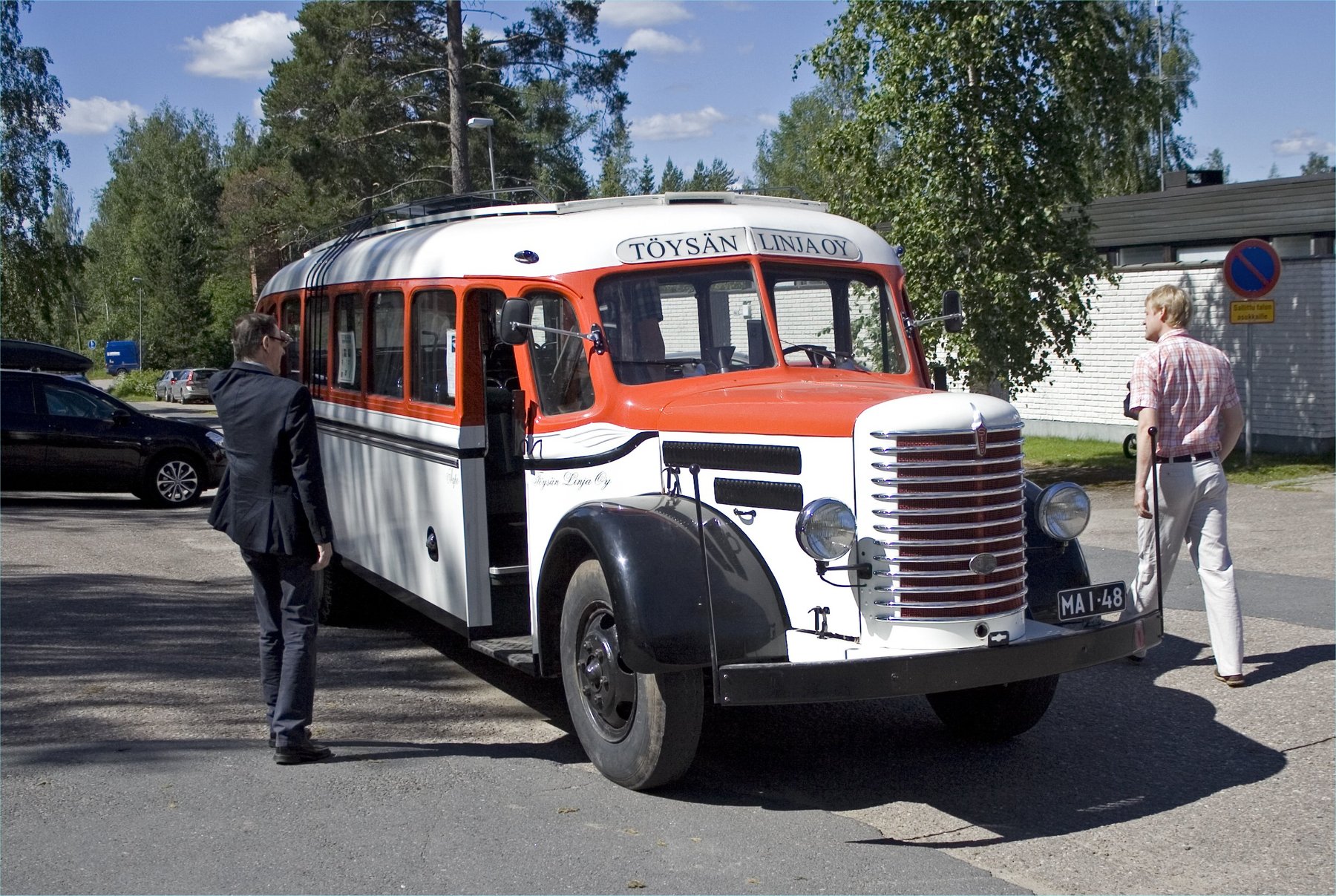 Truck Sisu S-15