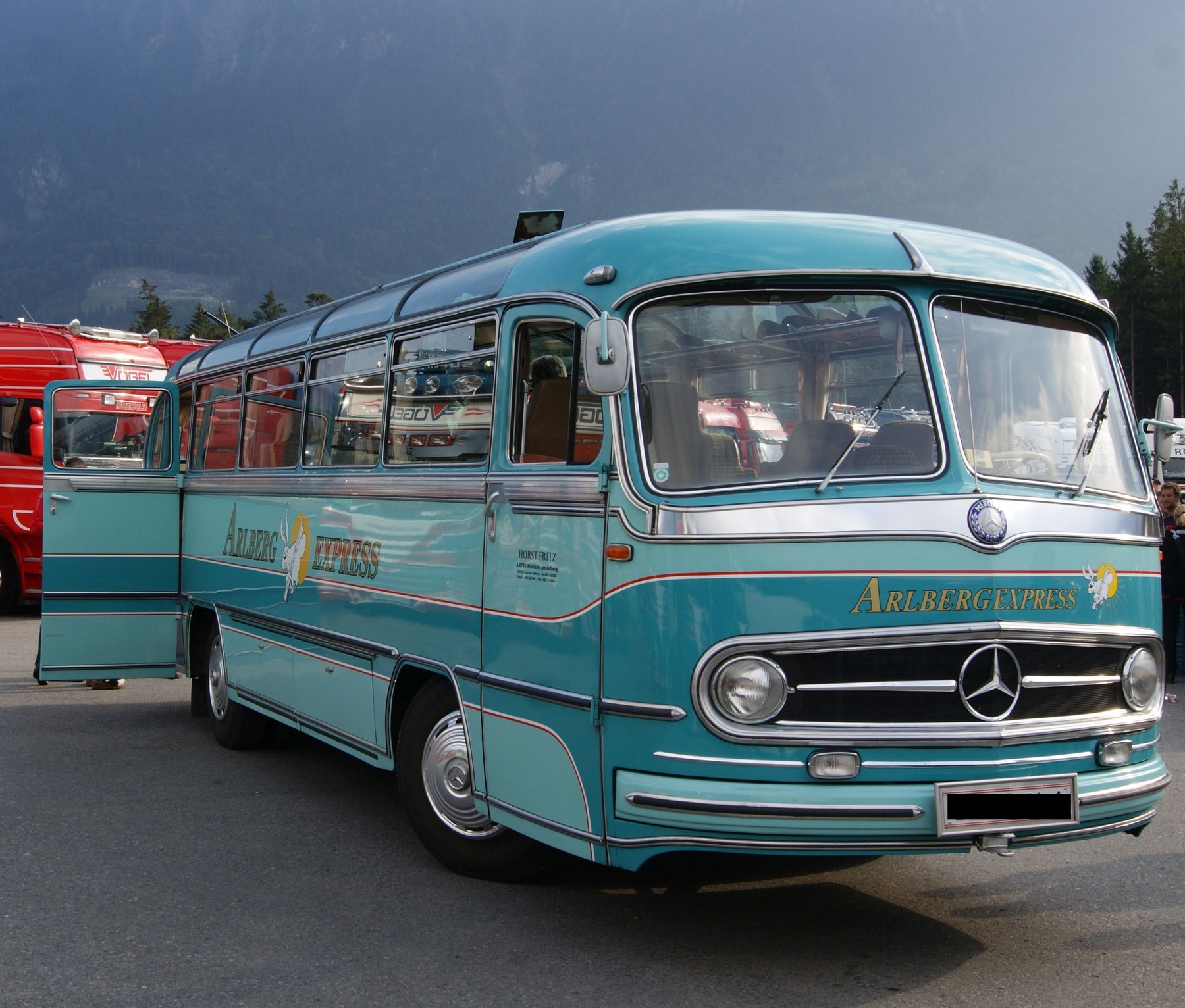Truck Mercedes Benz O 321 H