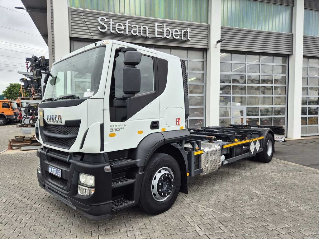 Truck Iveco STRALIS AT190S40/P S-A