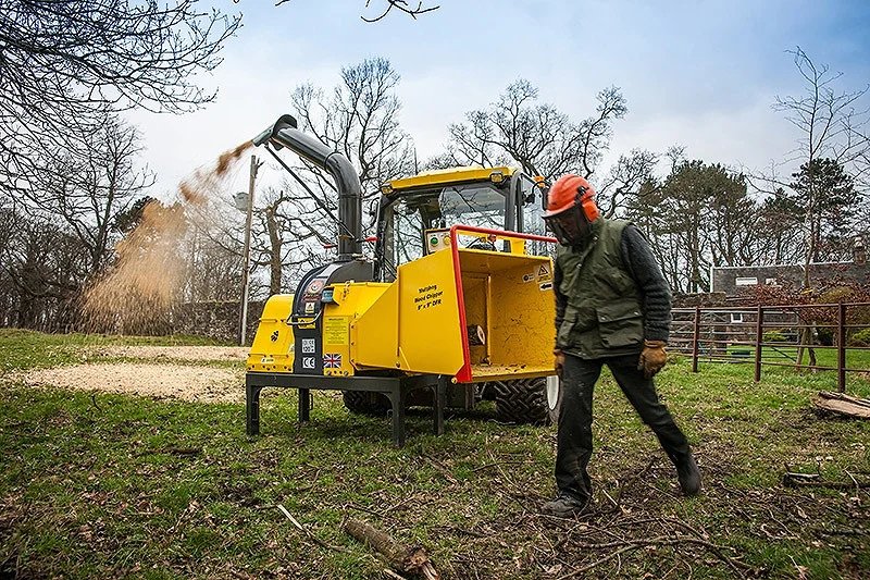 Kommunaltechnik Multihog MH90