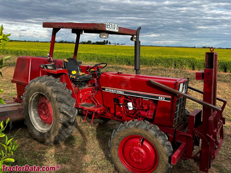 Universal 483 L