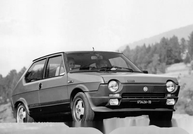 Van Fiat 244 CZ MAG AYC