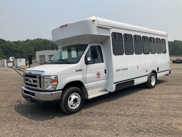 Ford E 450 ECOLINE