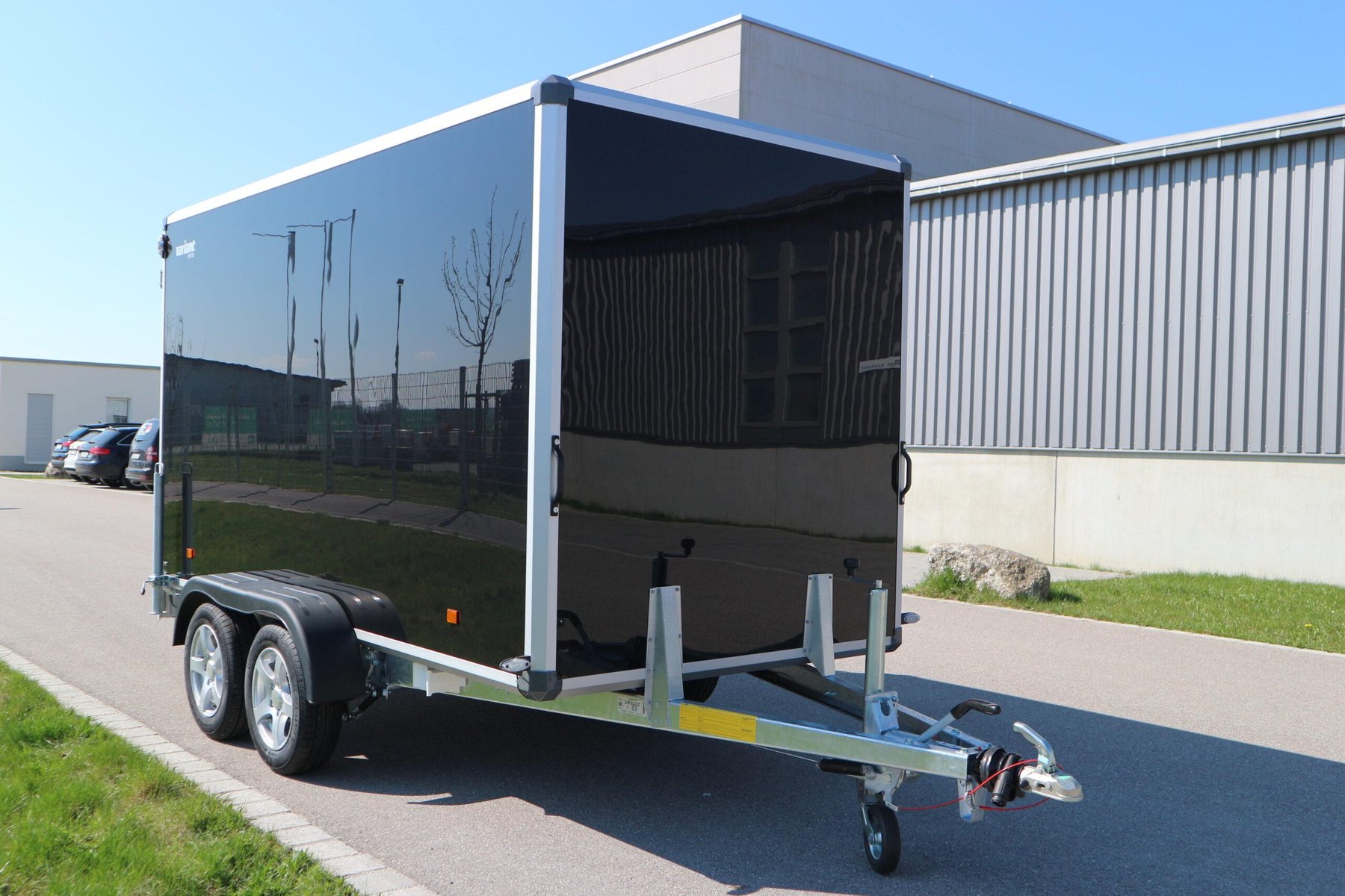 Light trailers up to 750 kg Stedele H 702 -AU605/205