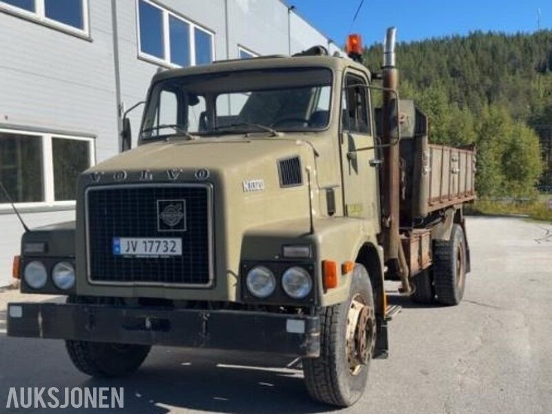 Samochód ciężarowy Volvo 10-4X2-BK